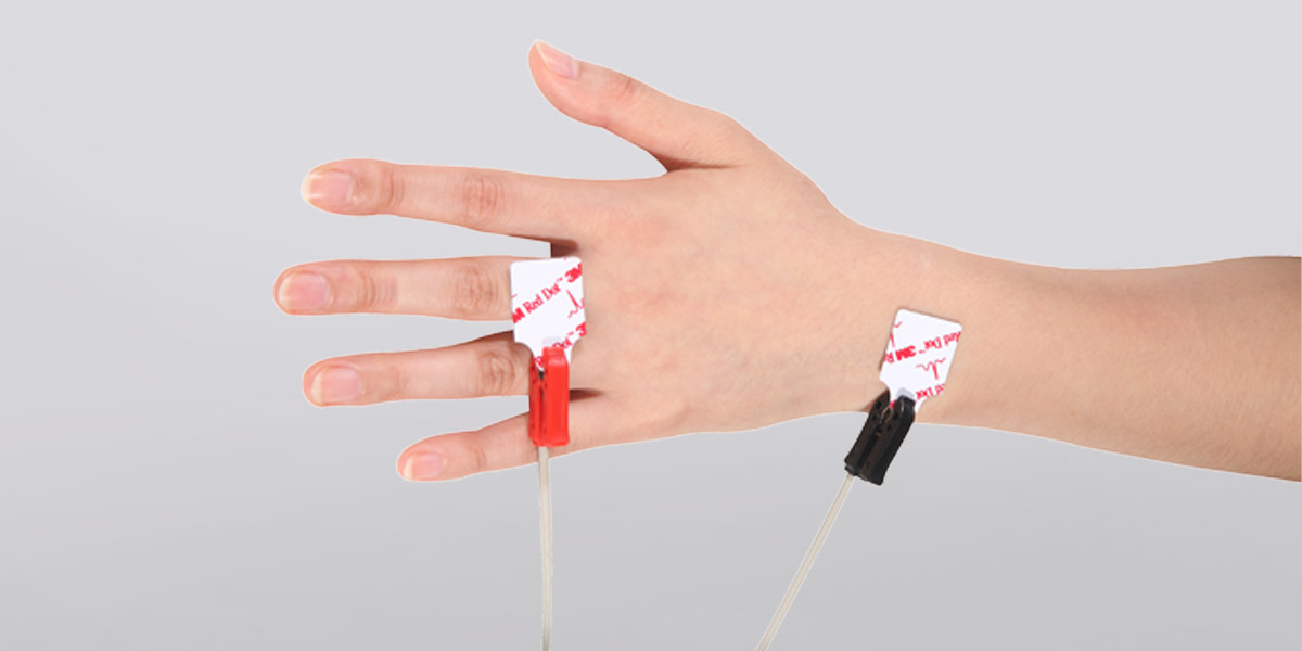 s10-adhesive-hands